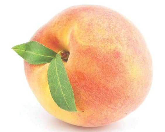 Очевидная польза персиков для лица и кожи